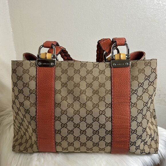 💯Authentic Gucci Tote Handbag with Bamboo 🍀 - Picture 4 of 15